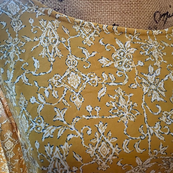 Anthropologie HD in Paris Blouse Size 6p - Picture 2 of 6